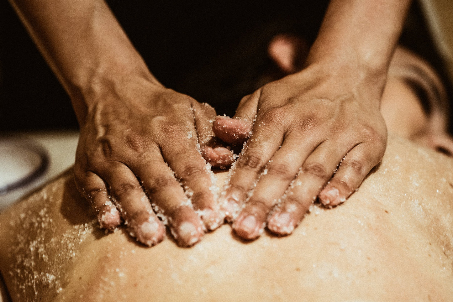 Scrub viso-corpo da 60 minuti